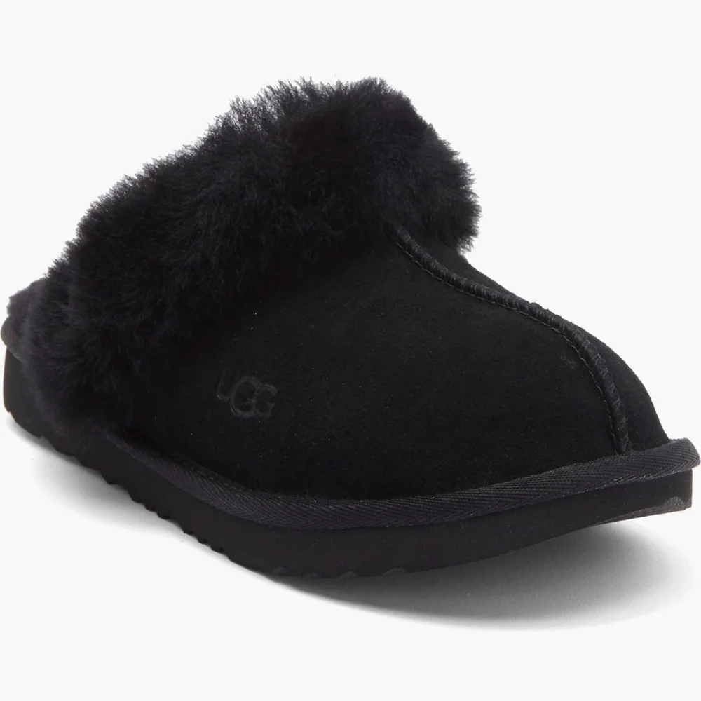 UGG® big kids Cozy Il Scuff Slipper